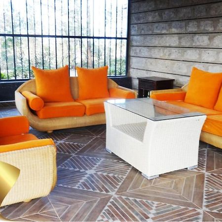 Esniko Villa Narok ภายนอก รูปภาพ