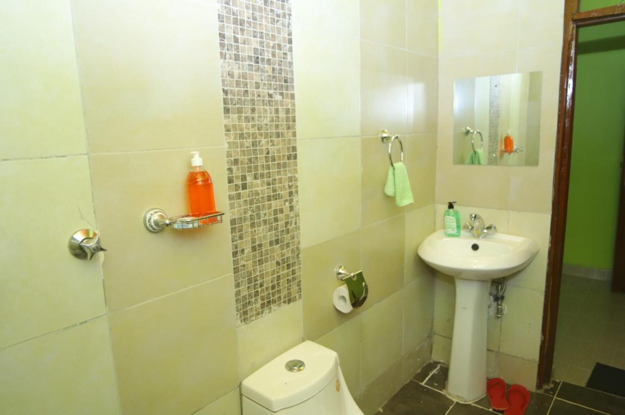 Esniko Villa Narok ภายนอก รูปภาพ